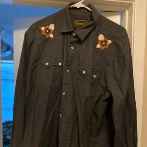 Howler bros pearl snap